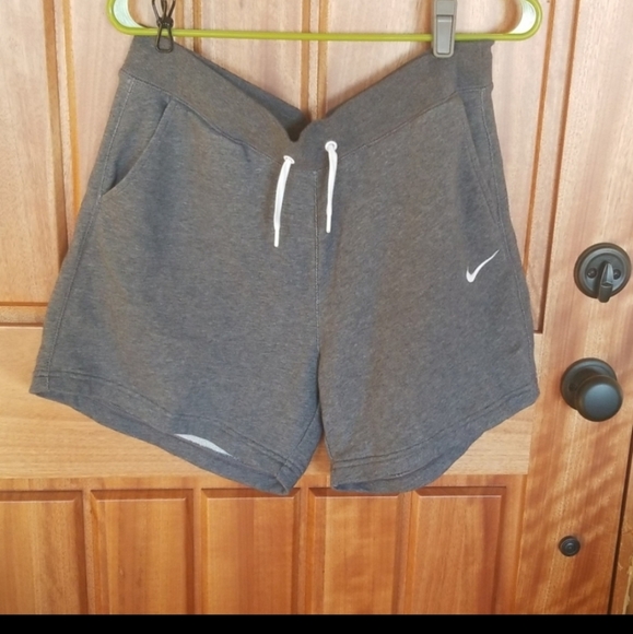 Nike Pants - Nike shorts